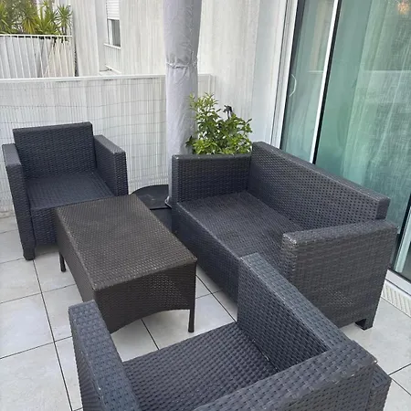 Grand 2 Pieces Au Coeur De شقة كان